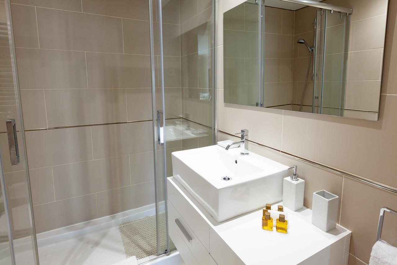 Vacation Marbella I Brand New Terrazas De Banus Apt, 24-7 Security, A Minute From The Marina, The Sea And Luxury Shopping Zewnętrze zdjęcie